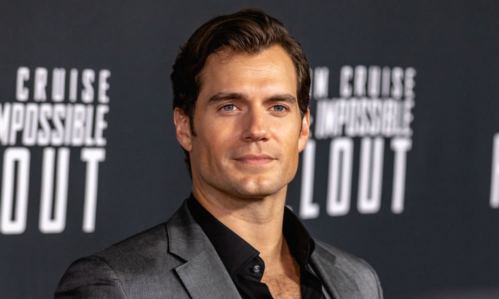 the witcher netflix ha come protagonista henry cavill